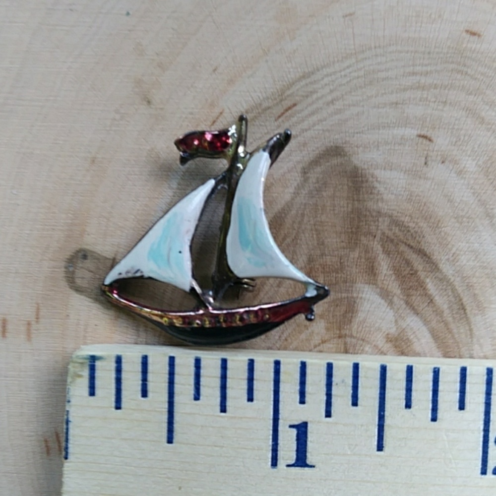 Primitive vintage Pilgrim + ship pin bundle - Picture 8 of 8